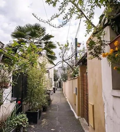 Maison Calme Proche Paris * بانيوليه